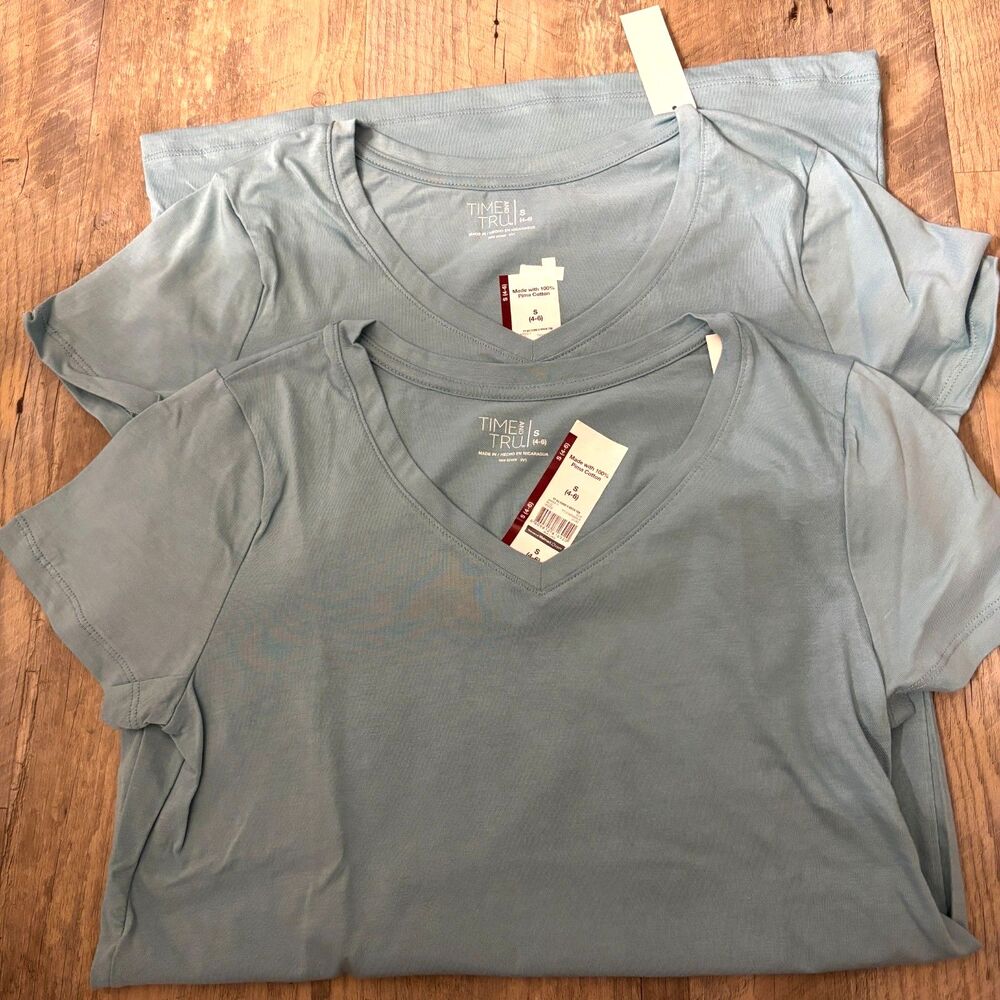 Time and Tru Women's S 4-6 V Neck T-Shirts Blue Pima Cotton NWT Lot of 2 #23